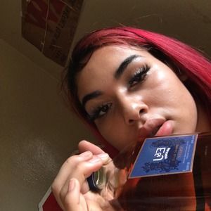 Meet your Posher, Cheyanne